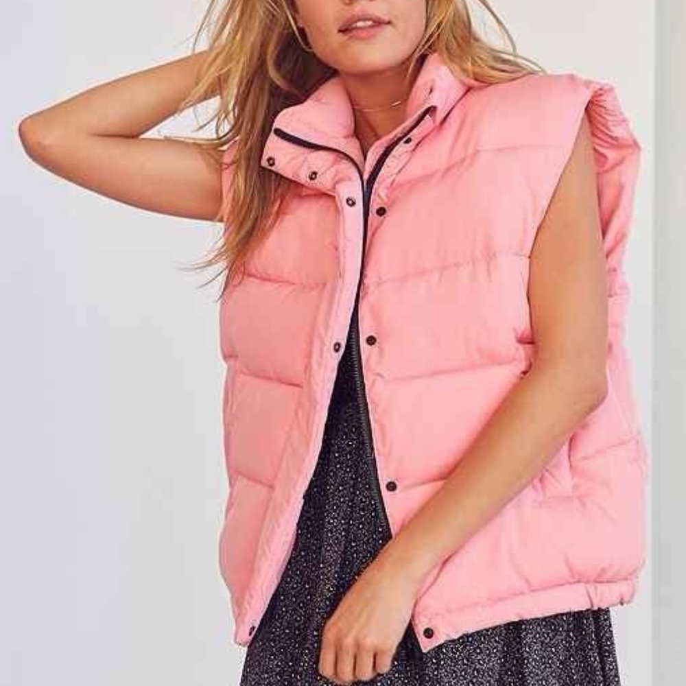 URBAN OUTFITTERS like Kith Opening ceremony PUFFER